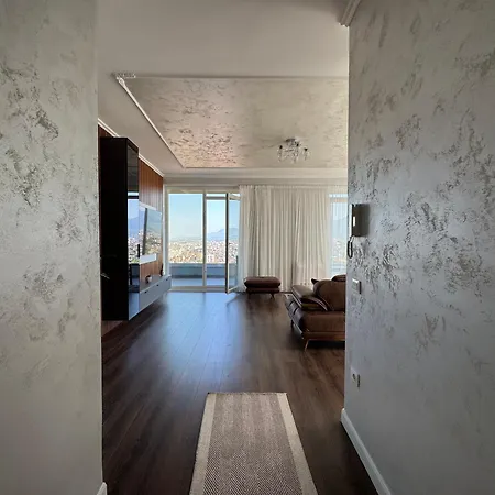 The Horizon טיראנה